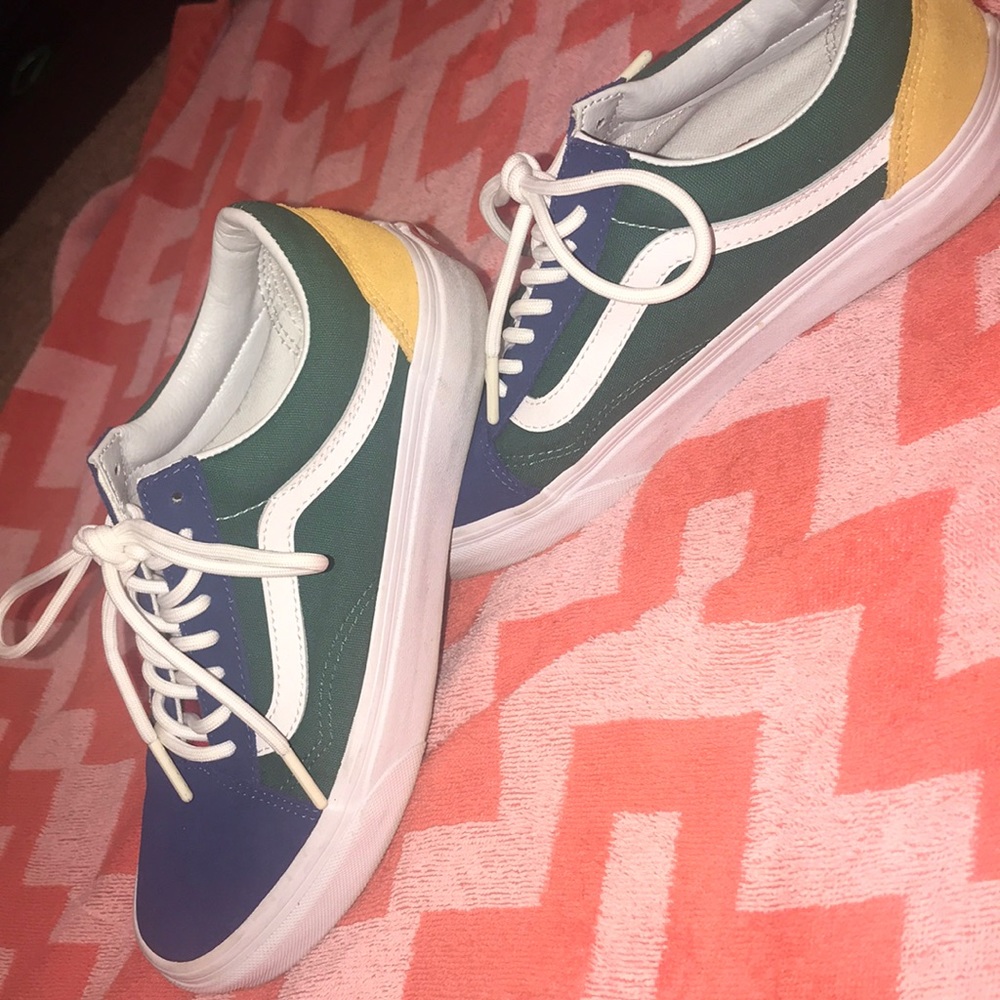 vans - Picture 4 of 5